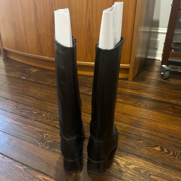 Knee high leather boots - Picture 3 of 4